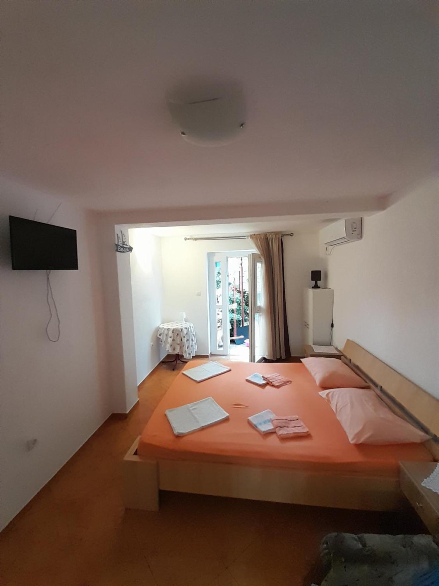 Apartments Kovacevic Petrovac 部屋 写真
